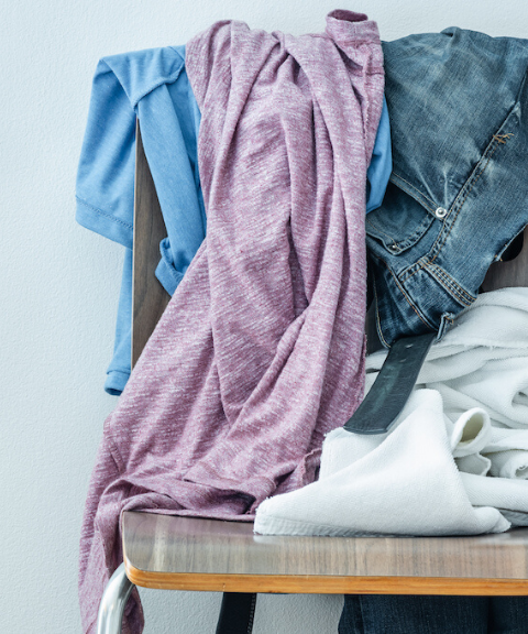 To Hang or Fold? A Guide to Clothing Storage