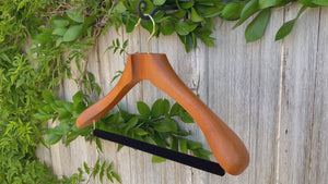 Tailor Made® Suit Hanger